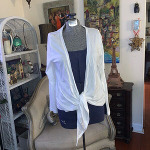 Women's Chico's Cardigan Size 1 White